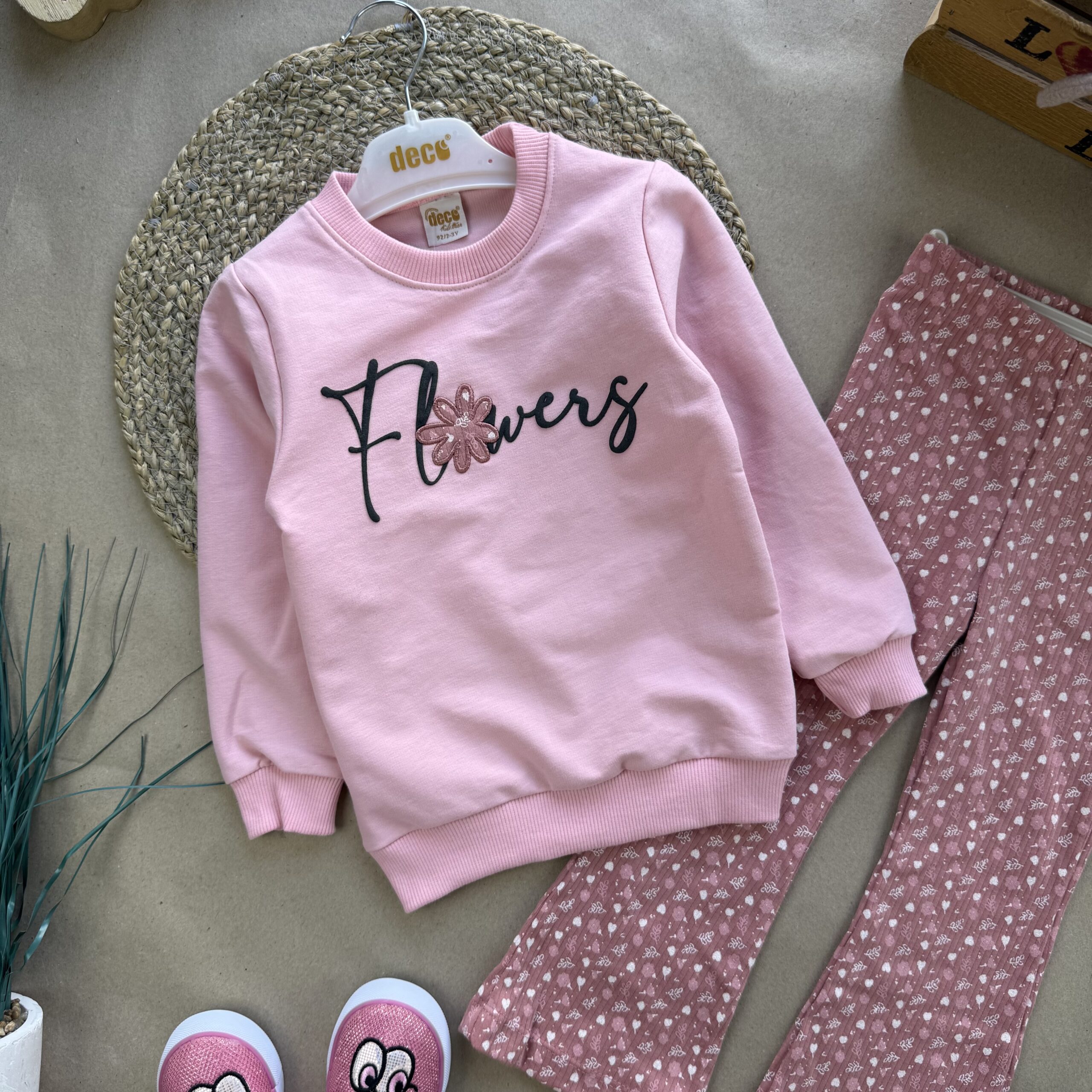 Костюм рожевий flowers